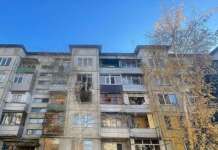 Двоє людей загинуло і семеро зазнали поранень внаслідок російських атак на Донеччині