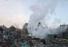 Вісім цивільних росіяни вбили минулої доби на Донеччині. 19 мешканців — поранені