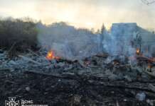 Рятувальник ліквідували наслідки російських обстрілів у Донецькій області, є загиблі та поранені