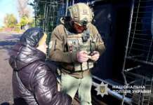 Руїни й дрони-ждуни: як живуть люди і працює поліція у фронтовій Костянтинівці