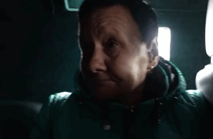 70-річна жителька Мирнограда три дні йшла пішки до Добропілля, щоб евакуюватись