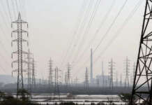 Шоста атака на ТЕС за два місяці: у ДТЕК заявили про серйозне пошкодження обладнання через російську атаку