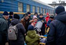 На Донеччині понад тисяча людей з інвалідністю досі відмовляються від евакуації, повідомляють у соцзахисті.