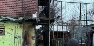 Троє людей загинули та четверо дістали поранень через ворожі обстріли Донеччини 30 грудня