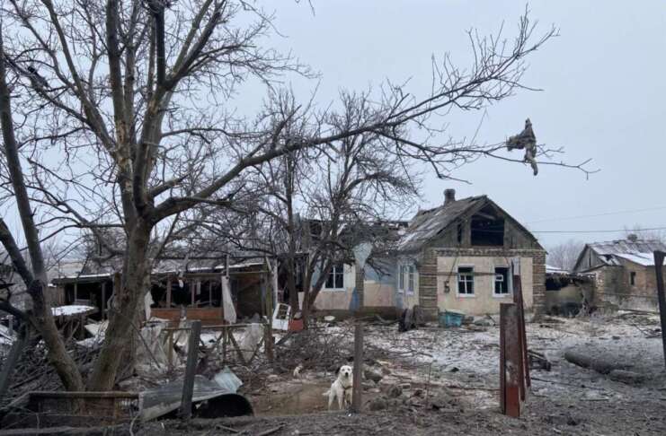 За добу росіяни 16 разів обстріляли населені пункти Донеччини.