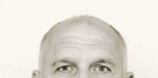 Автівку газовиків атакував російський дрон у Дружківці: одна людина загинула