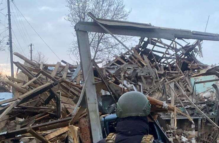 За 28 січня поліція зафіксувала 1 713 ворожих влучань по лінії фронту та житловому сектору Донеччини