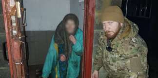 На Донеччині поліцейські за допомогою службового собаки розшукали зниклу 87-річну жінку